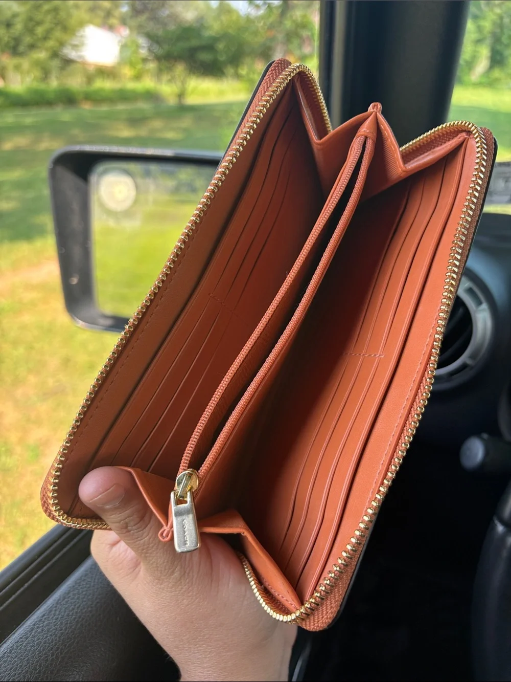 Coach continental zip